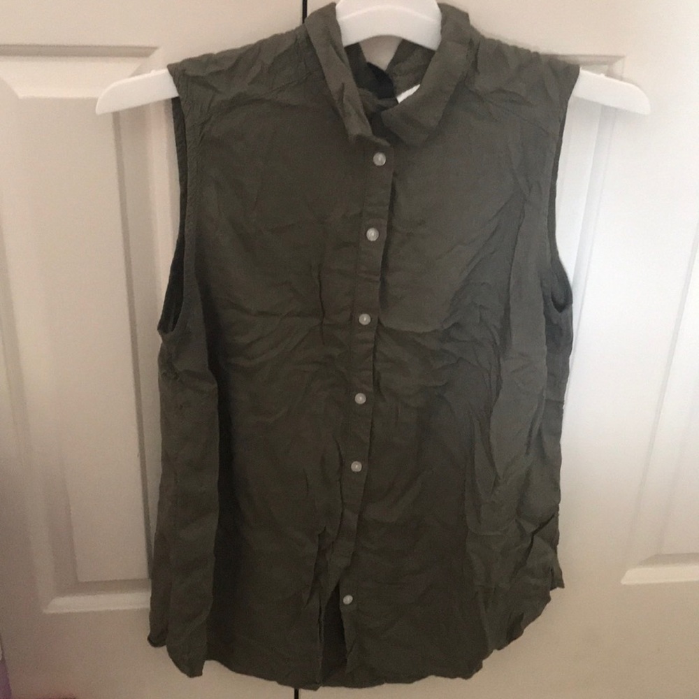 Army green tank blouse button up